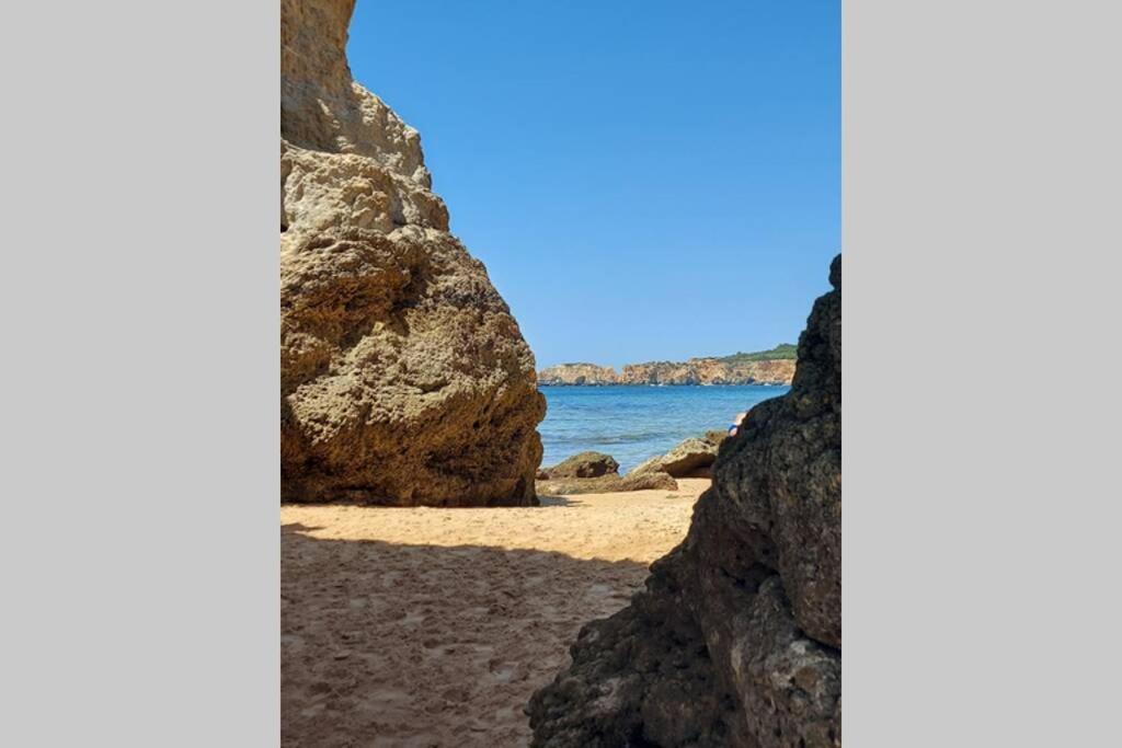 Front Beach Apartment Portimao Bagian luar foto