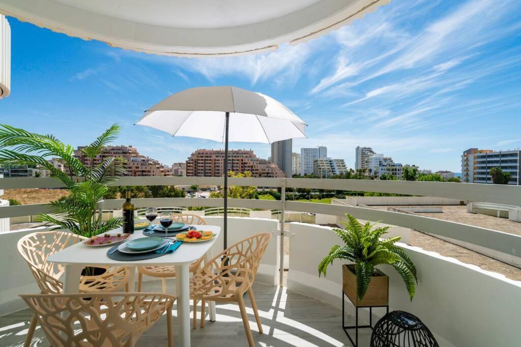 Front Beach Apartment Portimao Bagian luar foto